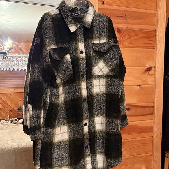 Steve Madden Jackets & Blazers - Steve Madden unlined flannel coat/shirt. XXL